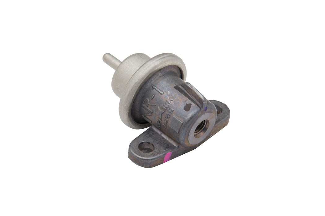 Quicksilver 807952A1 Fuel Pressure Regulator Kit for Select MerCruiser Sterndrive and Inboard Engines