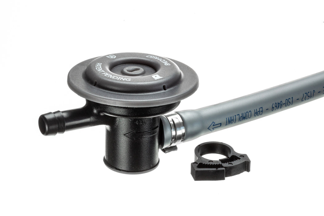 Quicksilver 8M0054713 Fuel Tank Connection with Fuel Demand Valve